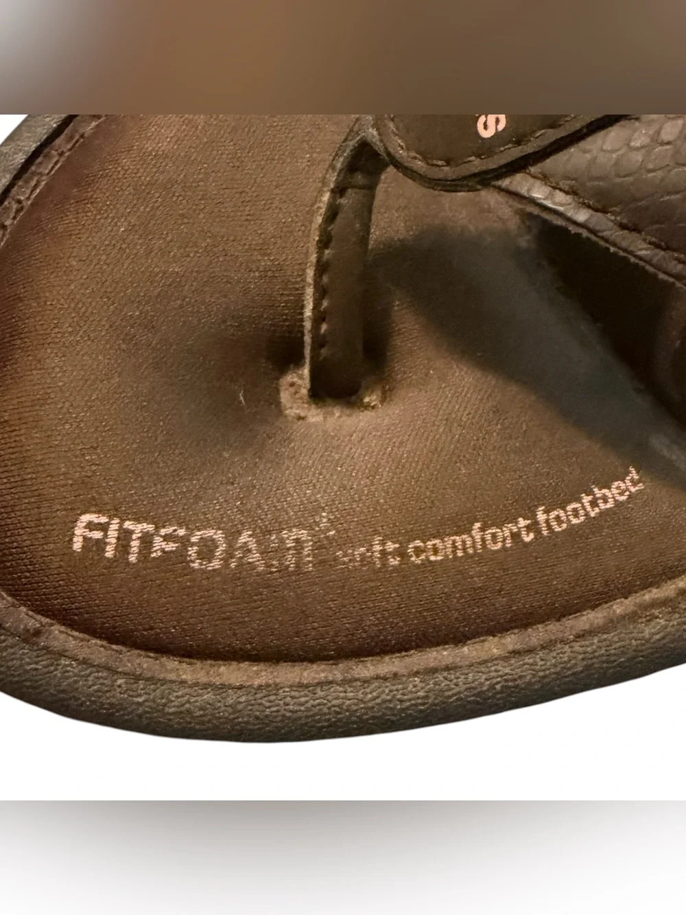 adidas ~ Women’s Brown & Pink Cushioned Flip Flops ~ Gently Worn